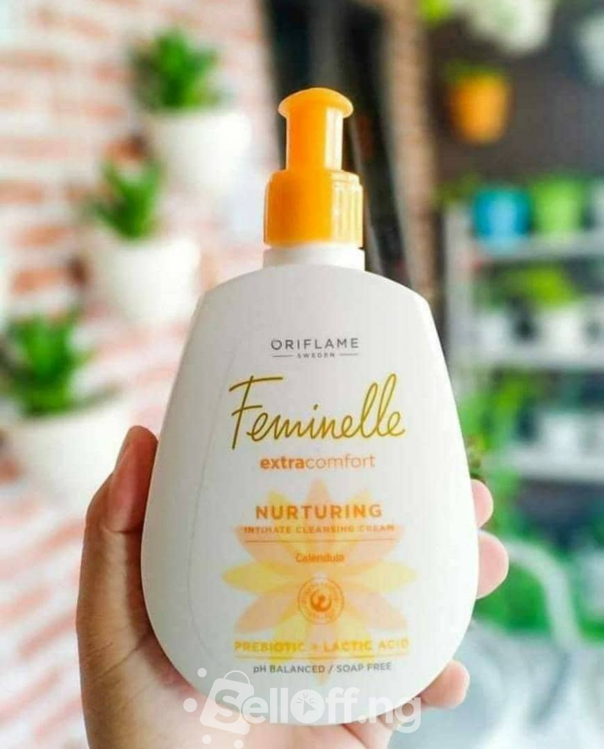 Oriflame Feminelle intimate wash